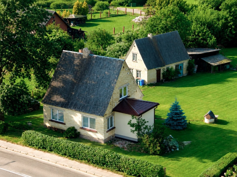 Parduodamas namas Nepriklausomybės g., Papilės mstl., Akmenės r. sav., 63.52 m2 ploto, 1 aukštai 1