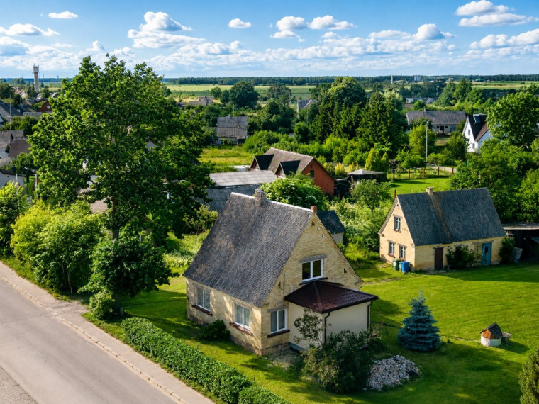 Parduodamas namas Nepriklausomybės g., Papilės mstl., Akmenės r. sav., 63.52 m2 ploto, 1 aukštai 2