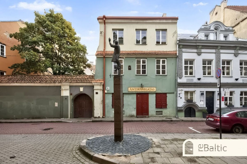 Nuomojamas butas Šv. Jono g., Vilniaus m., Vilniaus m. sav., 80 m2 ploto, 3 kambariai 1