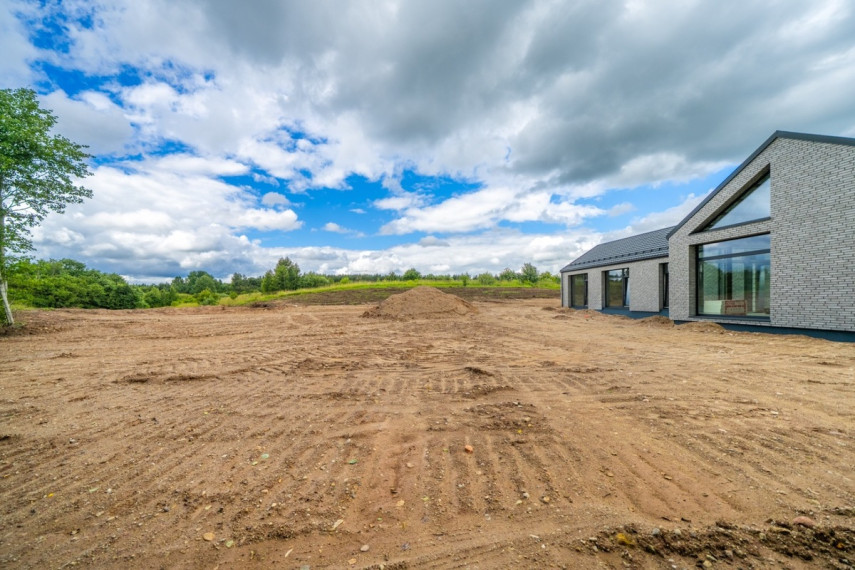 Parduodamas namas Muzikos g., Platiniškių I k., Vilniaus r. sav., 164 m2 ploto, 1 aukštai 12
