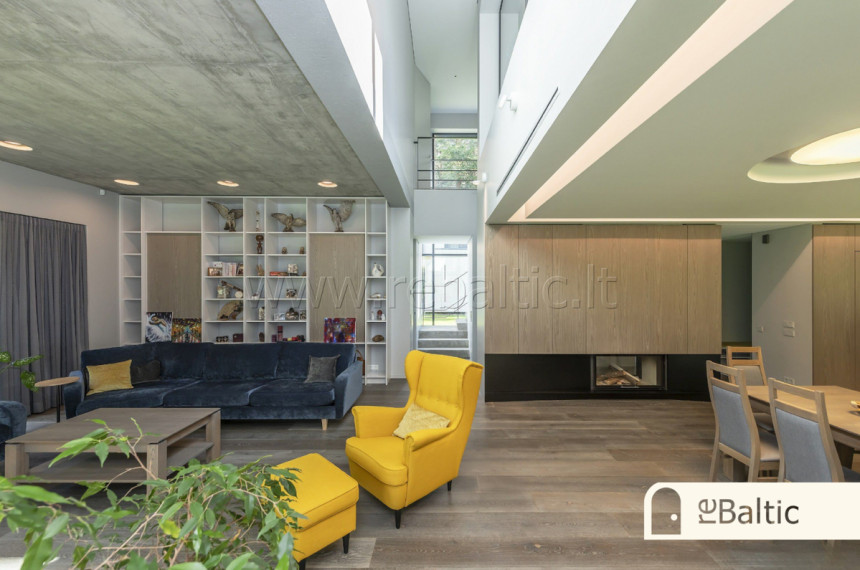 Nuomojamas namas Turniškių g., Vilniaus m., Vilniaus m. sav., 350 m2 ploto, 2 aukštai 12