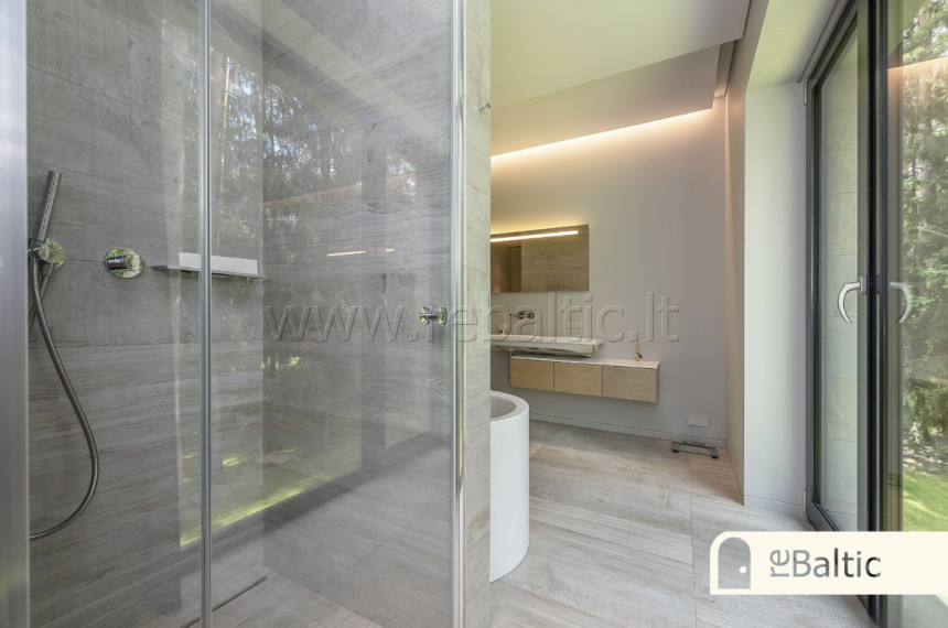 Nuomojamas namas Turniškių g., Vilniaus m., Vilniaus m. sav., 350 m2 ploto, 2 aukštai 24