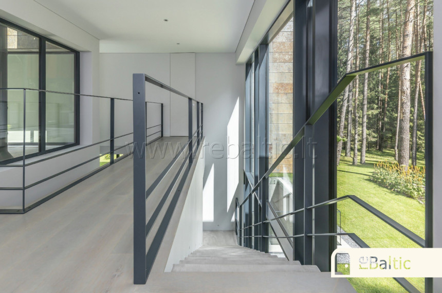Nuomojamas namas Turniškių g., Vilniaus m., Vilniaus m. sav., 350 m2 ploto, 2 aukštai 33
