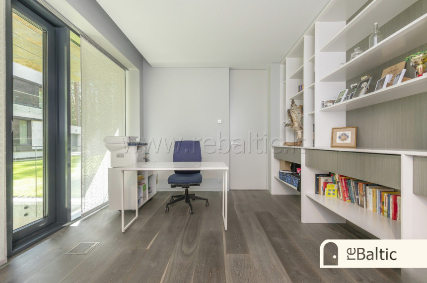 Nuomojamas namas Turniškių g., Vilniaus m., Vilniaus m. sav., 350 m2 ploto, 2 aukštai 35
