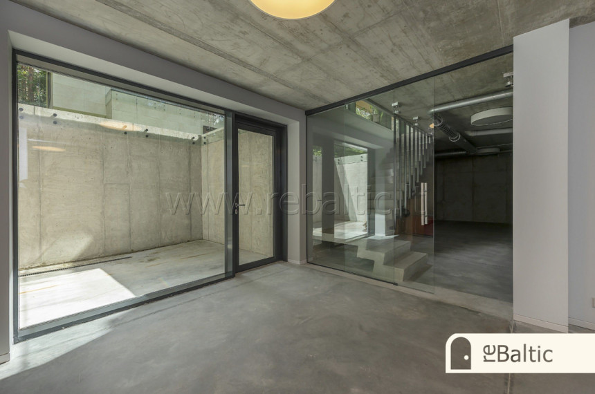 Nuomojamas namas Turniškių g., Vilniaus m., Vilniaus m. sav., 350 m2 ploto, 2 aukštai 38