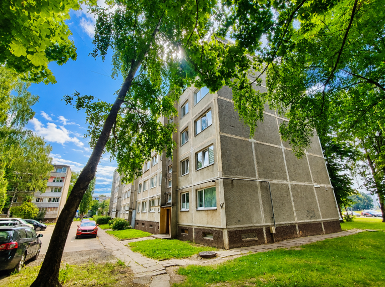 Parduodamas butas Birželio 23-iosios g., Dainava, Kauno m., Kauno m. sav., 62.00 m² ploto 3 kambariai 18