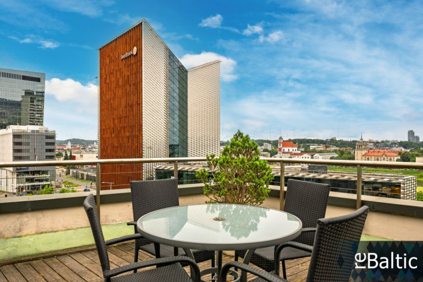 Nuomojamas butas Konstitucijos pr., Vilniaus m., Vilniaus m. sav., 122 m2 ploto, 3 kambariai 3
