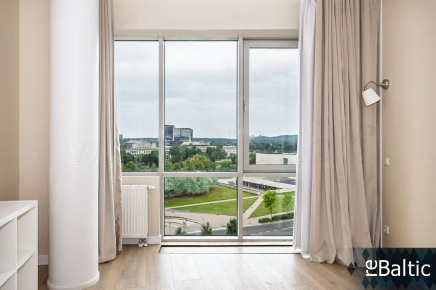 Nuomojamas butas Konstitucijos pr., Vilniaus m., Vilniaus m. sav., 122 m2 ploto, 3 kambariai 16