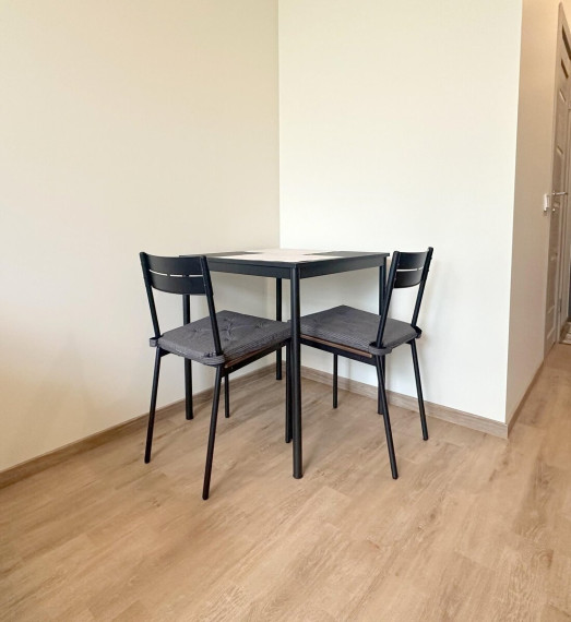 Nuomojamas butas Kalvarijų g., Žirmūnai, Vilniaus m., Vilniaus m. sav., 25 m2 ploto, 1 kambariai 3