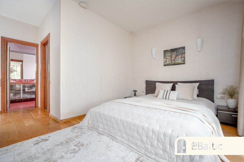 Parduodamas namas Angelavos g., Vilniaus m., Vilniaus m. sav., 268 m2 ploto, 3 aukštai 16