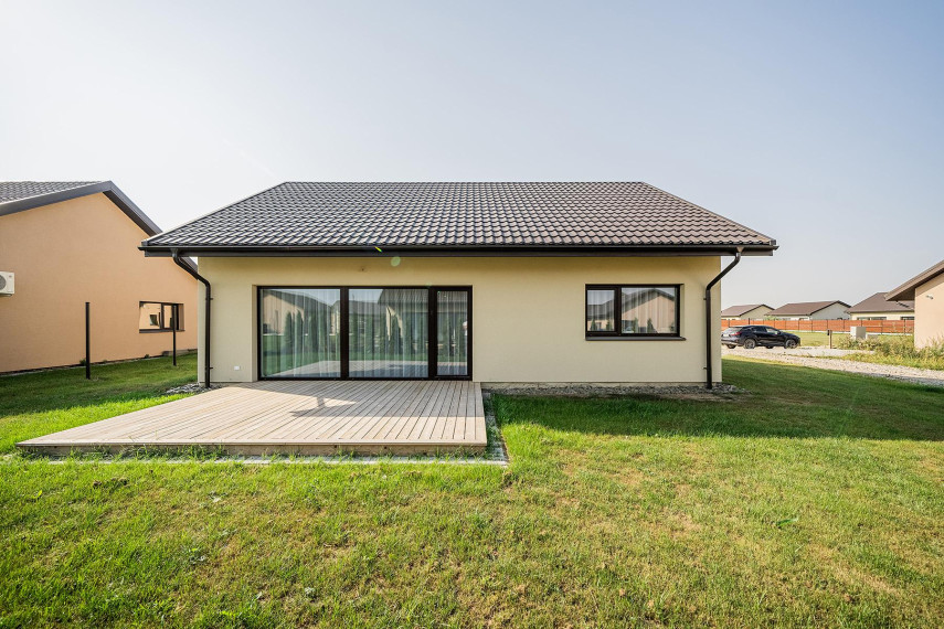Parduodamas namas Poderiškių k., Kauno r. sav., 83 m² ploto 4 kambariai 15