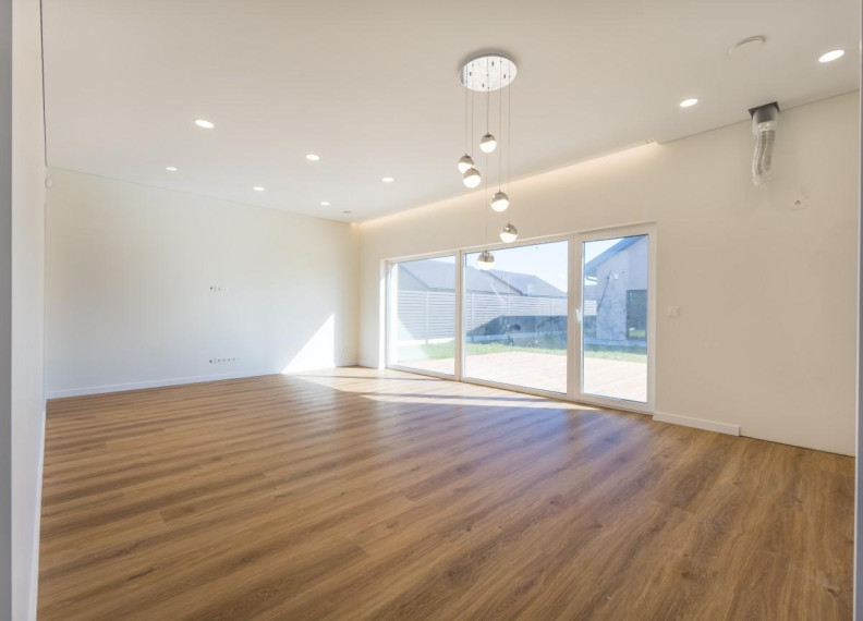 Parduodamas namas Poderiškių k., Kauno r. sav., 83 m² ploto 4 kambariai 6