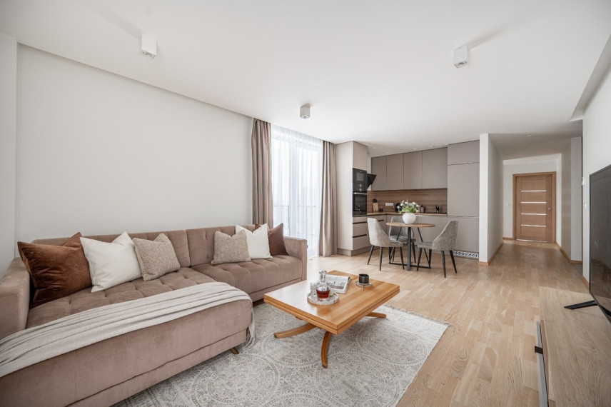 Nuomojamas butas Fabijoniškių g., Vilniaus m., Vilniaus m. sav., 66 m2 ploto, 3 kambariai 1