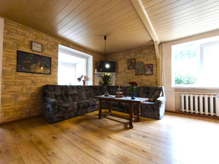 Parduodamas namas Šaltupio g., Anykščių m., Anykščių r. sav., 147 m² ploto 6 kambariai 2