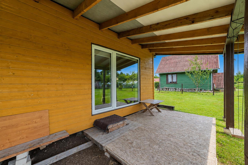 Parduodamas namas Gėlių g., Gervėnų k., Šiaulių r. sav., 37.45 m² ploto 3 kambariai 23