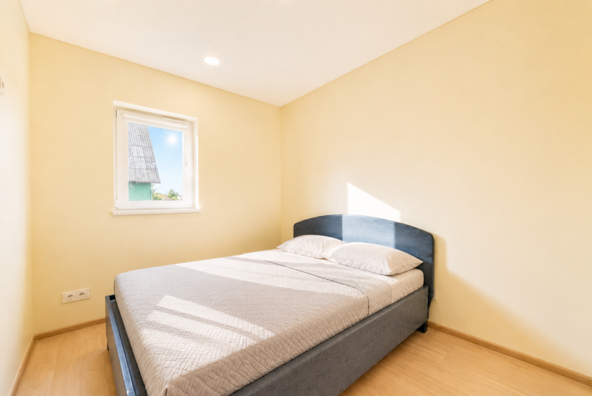 Parduodamas namas Gėlių g., Gervėnų k., Šiaulių r. sav., 37.45 m² ploto 3 kambariai 8