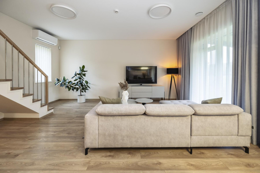 Parduodamas namas Šventeliškių g., Bajorai, Vilniaus m., Vilniaus m. sav., 97.50 m² ploto 4 kambariai 5