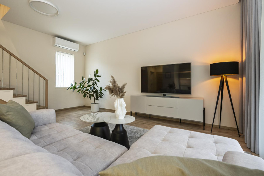 Parduodamas namas Šventeliškių g., Bajorai, Vilniaus m., Vilniaus m. sav., 97.50 m² ploto 4 kambariai 9