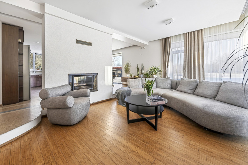 Nuomojamas namas I. Masalskio g., Trakų Vokė, Vilniaus m., Vilniaus m. sav., 235 m2 ploto, 2 aukštai 1