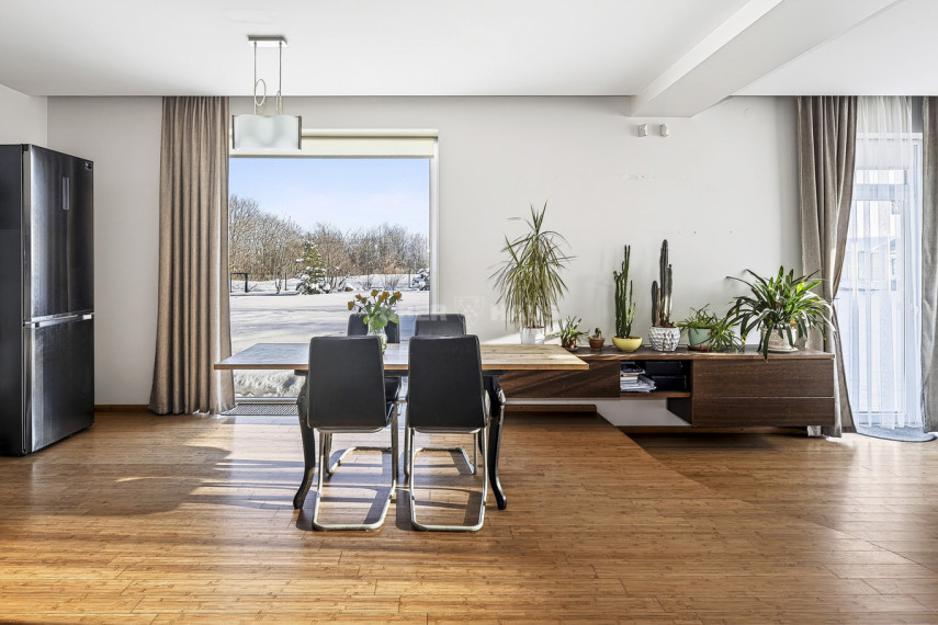 Nuomojamas namas I. Masalskio g., Trakų Vokė, Vilniaus m., Vilniaus m. sav., 235 m2 ploto, 2 aukštai 3