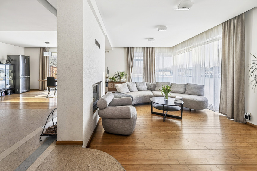 Nuomojamas namas I. Masalskio g., Trakų Vokė, Vilniaus m., Vilniaus m. sav., 235 m2 ploto, 2 aukštai 18
