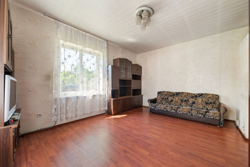 Parduodamas namas Vilniaus g., Šalčininkų m., Šalčininkų r. sav., 78.01 m2 ploto, 1 aukštai 10