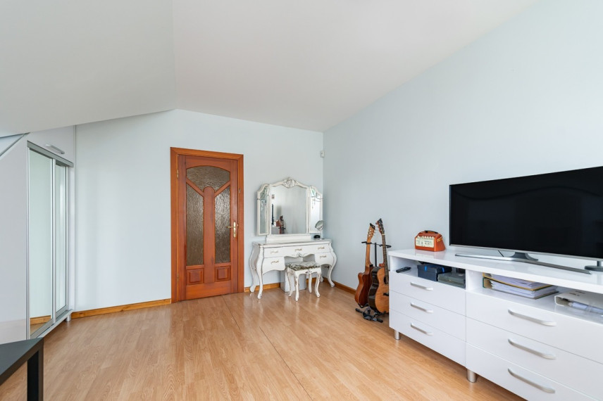 Parduodamas namas Sodų g., Narsiečių k., Kauno r. sav., 388.81 m2 ploto, 2 aukštai 23