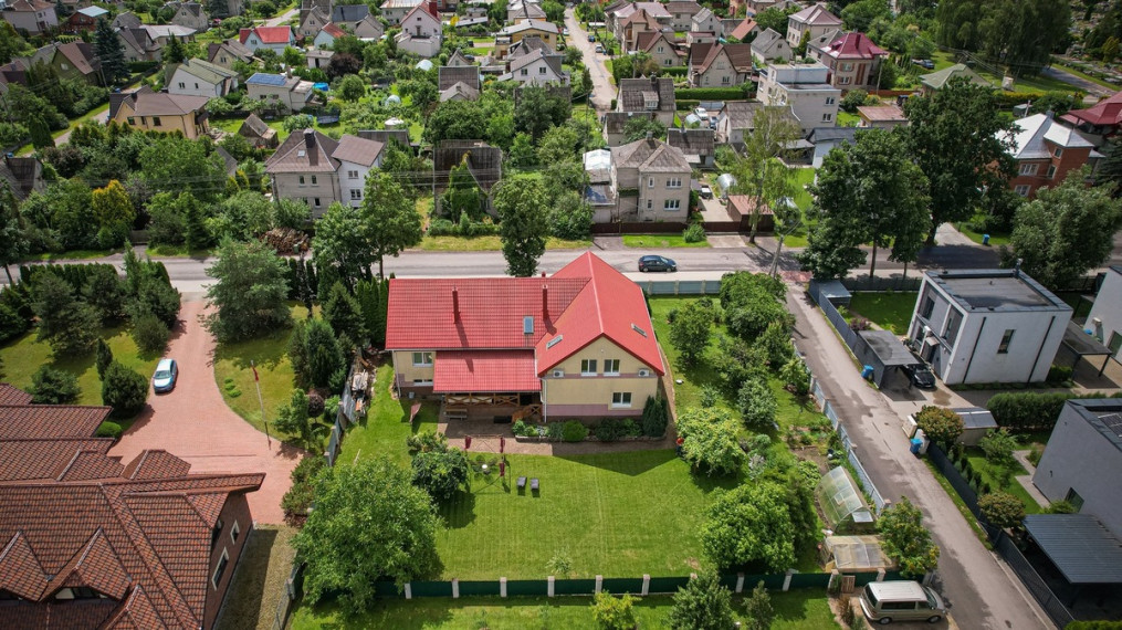 Parduodamas namas Sodų g., Narsiečių k., Kauno r. sav., 388.81 m2 ploto, 2 aukštai 38