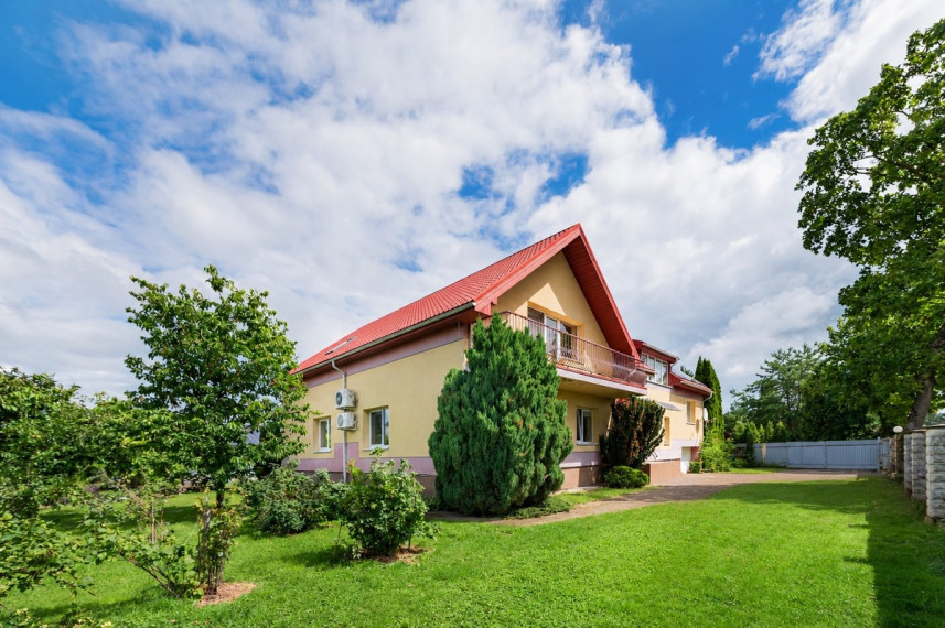 Parduodamas namas Sodų g., Narsiečių k., Kauno r. sav., 388.81 m2 ploto, 2 aukštai 1
