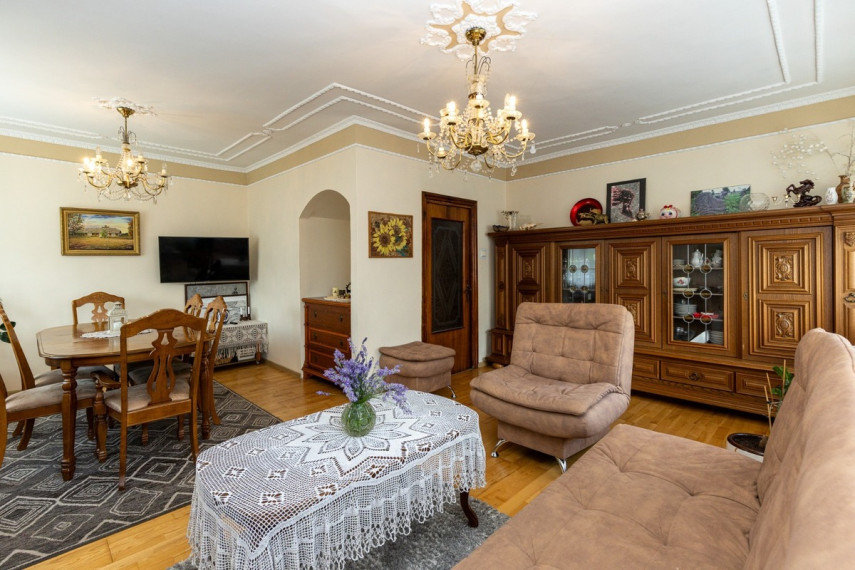 Parduodamas namas Mažoji g., Raseinių m., Raseinių r. sav., 203.16 m2 ploto, 2 aukštai 1