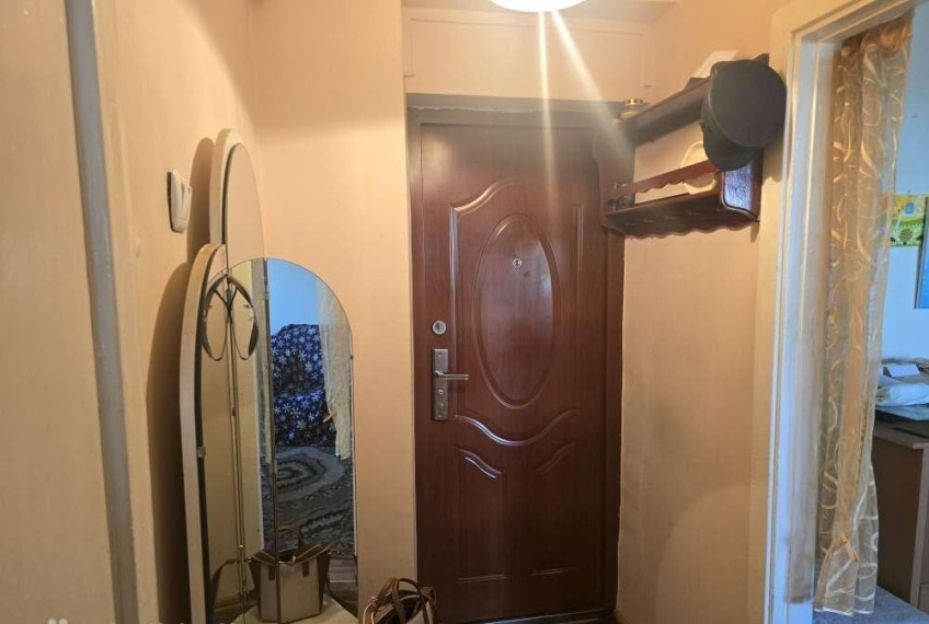 Parduodamas butas Klaipėdos apskritis, Klaipėda, Debreceno, Debreceno g., 27 m2 ploto, 1 kambariai 6