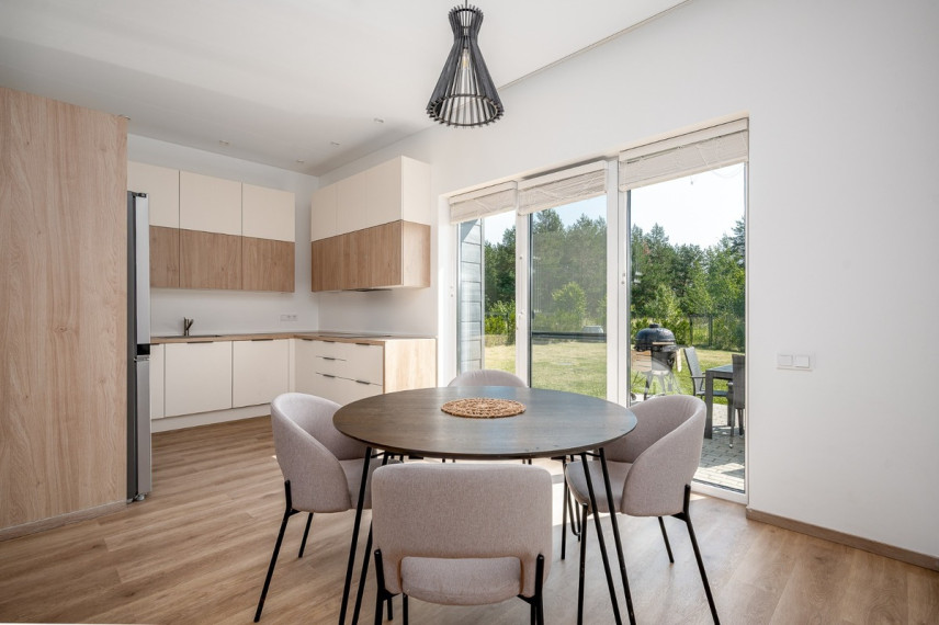 Parduodamas namas Upės g., Smiglių k., Vilniaus r. sav., 134 m2 ploto, 1 aukštai 18