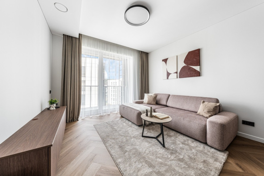 Nuomojamas butas Šatrijos g., Vilniaus m., Vilniaus m. sav., 47.56 m2 ploto, 2 kambariai 1
