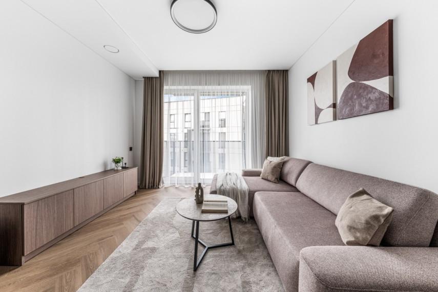 Nuomojamas butas Šatrijos g., Vilniaus m., Vilniaus m. sav., 47.56 m2 ploto, 2 kambariai 2