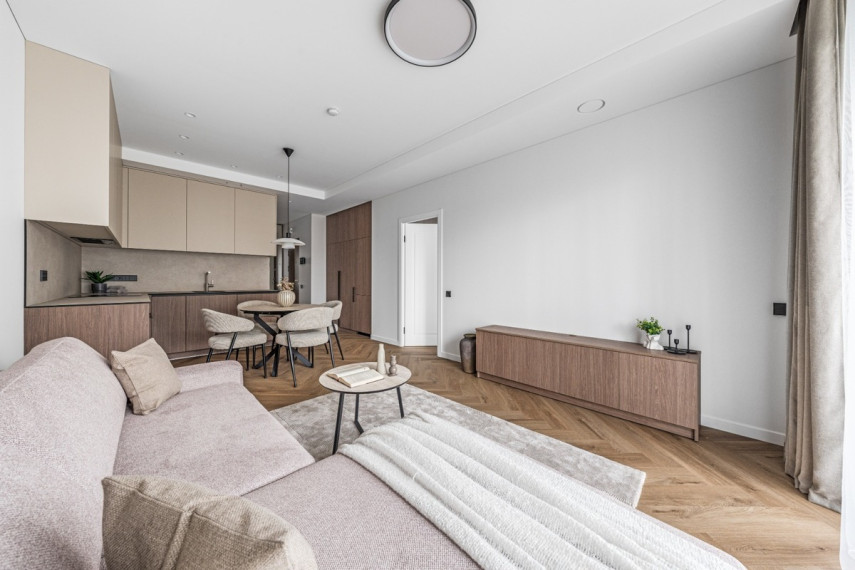 Nuomojamas butas Šatrijos g., Vilniaus m., Vilniaus m. sav., 47.56 m2 ploto, 2 kambariai 4