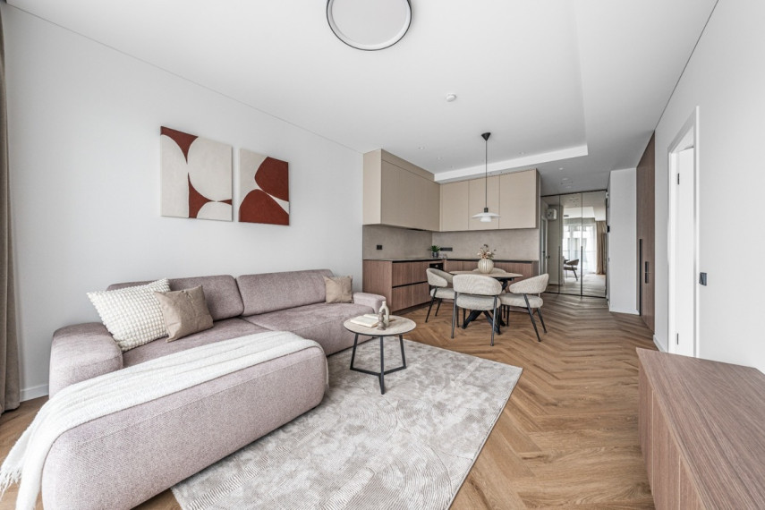 Nuomojamas butas Šatrijos g., Vilniaus m., Vilniaus m. sav., 47.56 m2 ploto, 2 kambariai 5