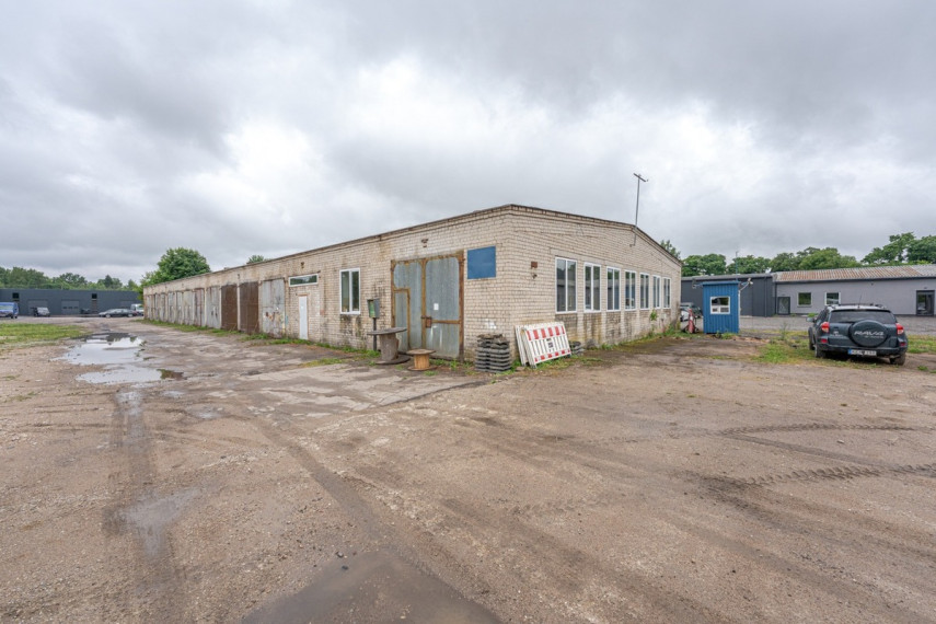 Parduodamos gamybinės, kitos paskirties, paslaugų, prekybos, sandėliavimo patalpos Tujų g., Raudondvario k., Vilniaus r. sav., 925.03 m2 ploto 10
