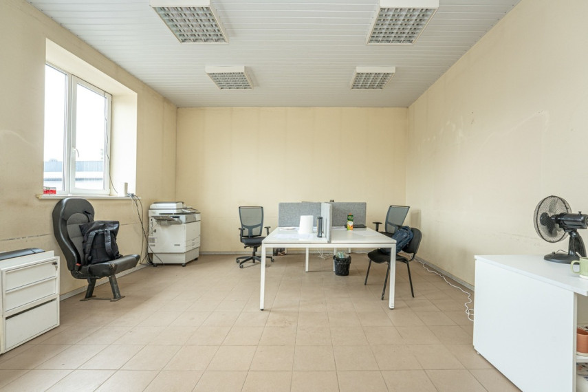 Parduodamos gamybinės, kitos paskirties, paslaugų, prekybos, sandėliavimo patalpos Tujų g., Raudondvario k., Vilniaus r. sav., 925.03 m2 ploto 13