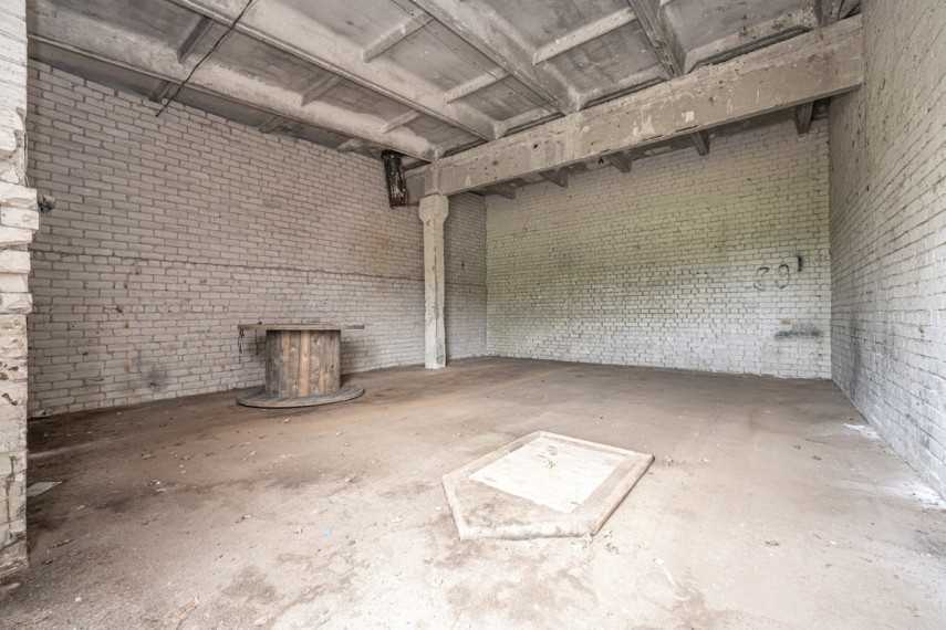 Parduodamos gamybinės, kitos paskirties, paslaugų, prekybos, sandėliavimo patalpos Tujų g., Raudondvario k., Vilniaus r. sav., 925.03 m2 ploto 24