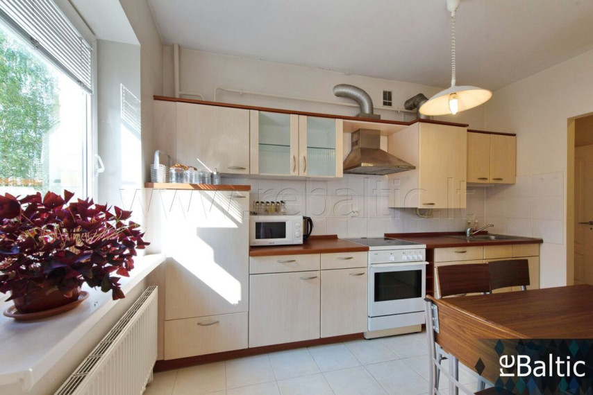 Nuomojamas butas Laisvės pr., Vilniaus m., Vilniaus m. sav., 56 m2 ploto, 2 kambariai 9