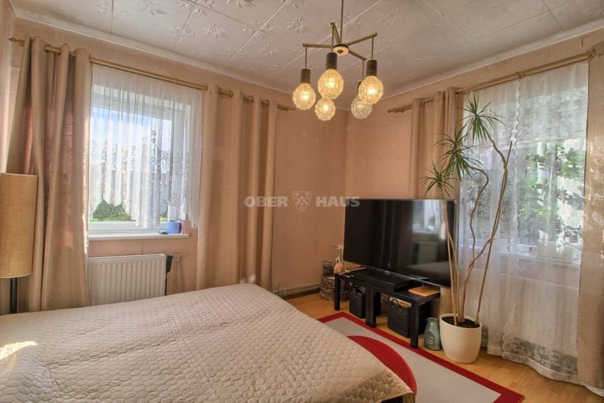 Parduodamas namas Žemaitės g., Centras, Šiaulių m., Šiaulių m. sav., 104.42 m2 ploto, 2 aukštai 14