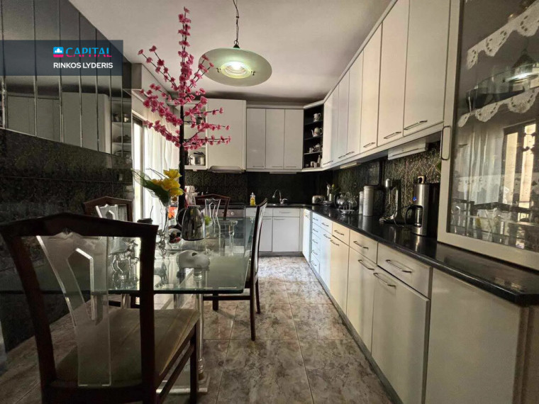 For Sale Flat 145 m² in Thessaloniki 4