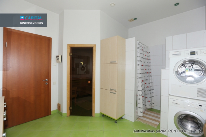 Parduodamas namas Bajāru iela 15 , 400.00 kv.m ploto, 2 Floors 20