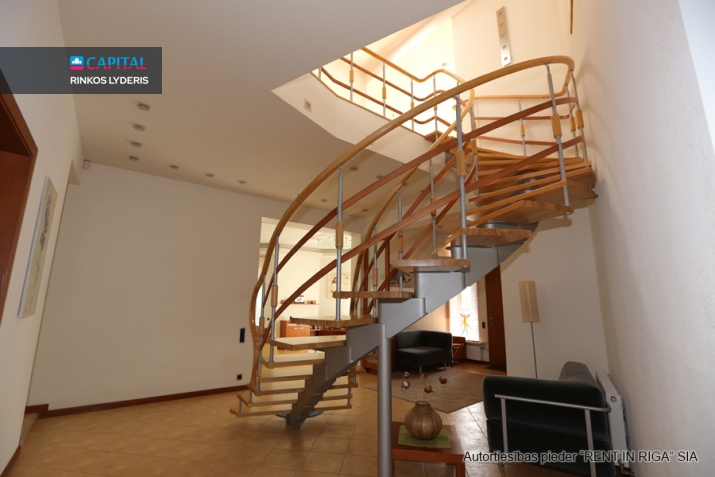Parduodamas namas Bajāru iela 15 , 400.00 kv.m ploto, 2 Floors 27