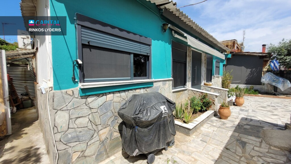 For Sale Detached house 55 m² in the suburbs of Thessaloniki 4