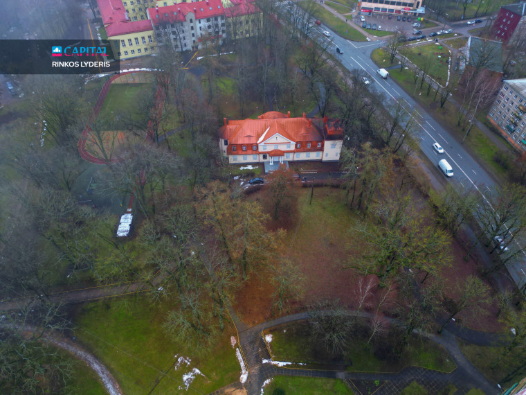 Parduodamas namas Juglas iela 14 , 990.00 kv.m ploto, 2 Floors 5