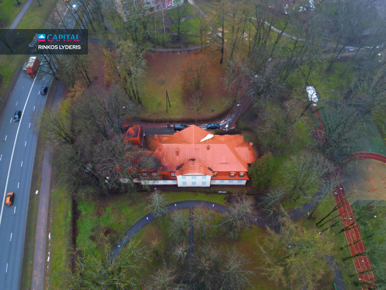 Parduodamas namas Juglas iela 14 , 990.00 kv.m ploto, 2 Floors 6