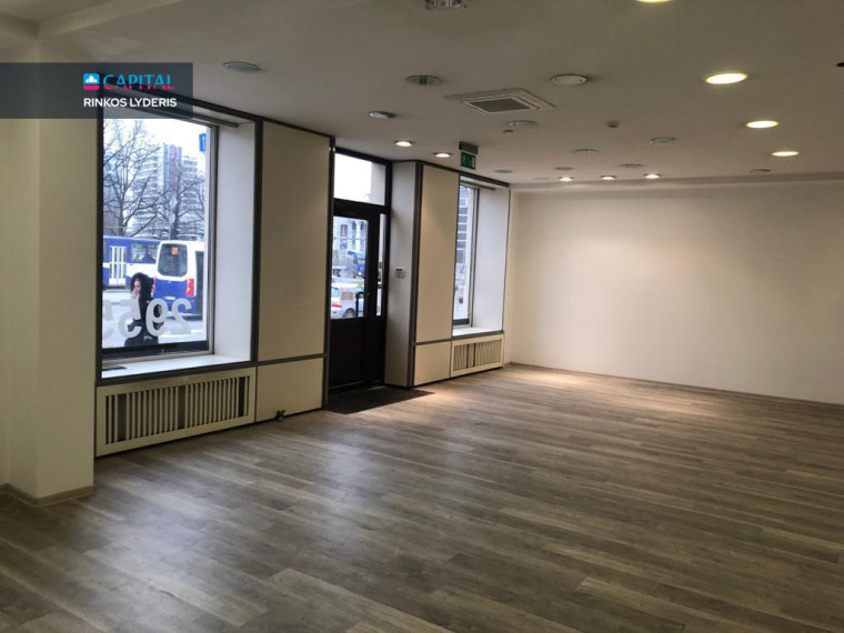 Parduodamas namas Brīvības gatve 226 , 640.00 kv.m ploto, 4 Floors 22