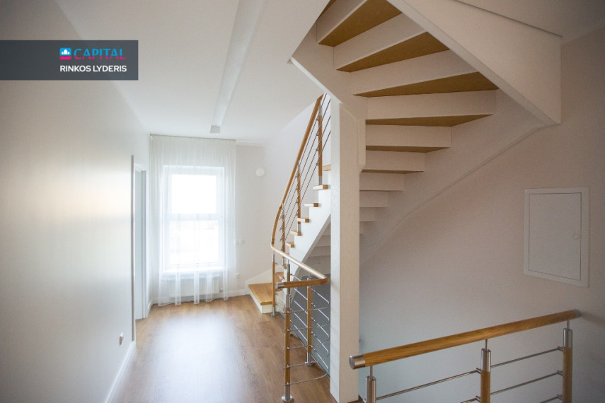 Nuomojamas namas Zušu iela 13 , 321.00 kv.m ploto, 3 Floors 11