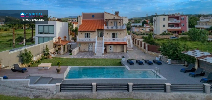 For Sale Villa 480 m² in Crete 2